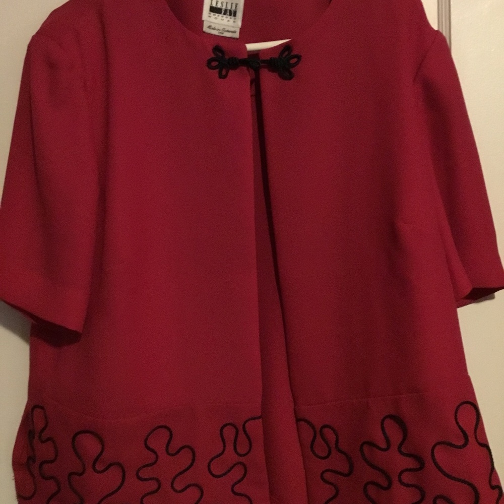 Leslie Fay embroidery blazer